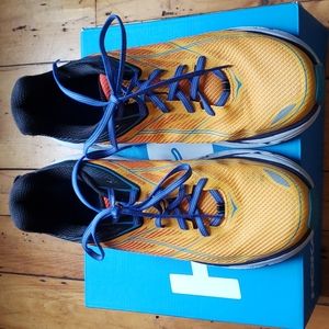 HOKA Clifton 3 Sneakers